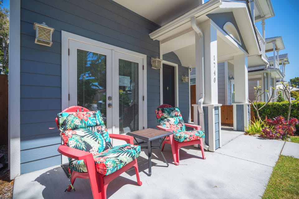 Front patio space