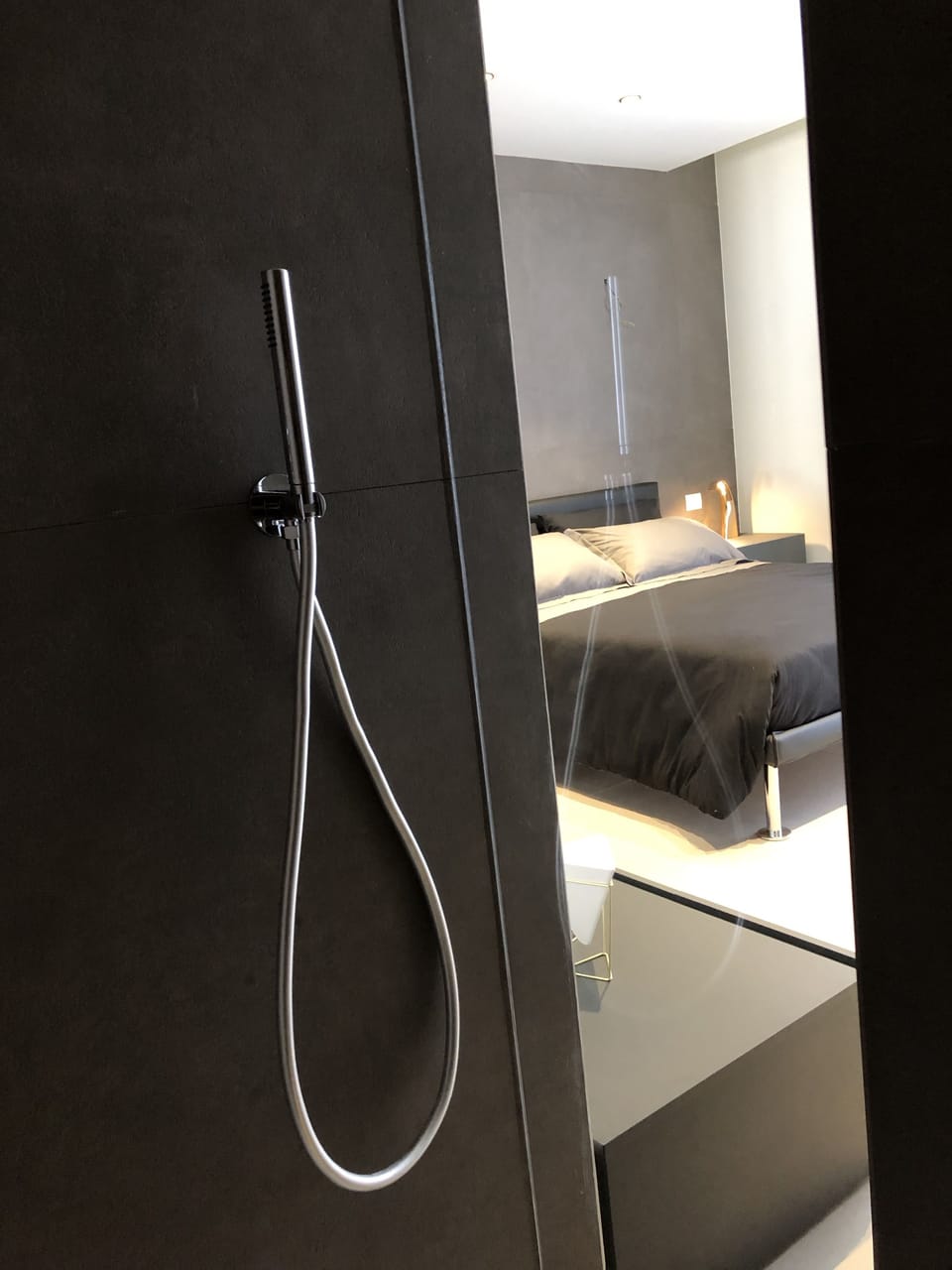 Comfort Room (Diamond) | 1 bedroom, minibar, in-room safe, desk