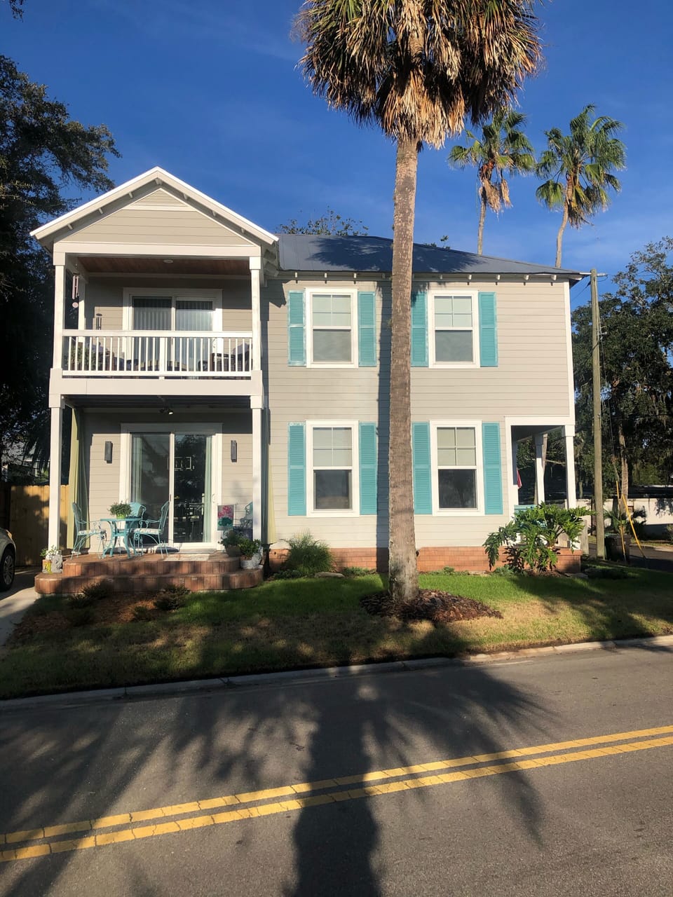Located on the corner of Moore and Riberia just blocks from downtown 