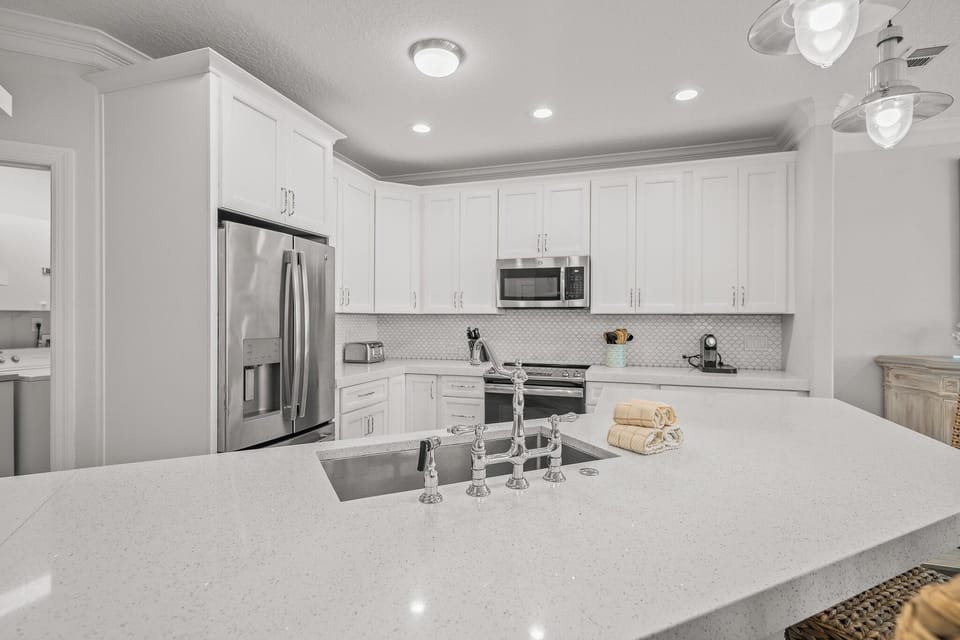 Fully equipped kitchen