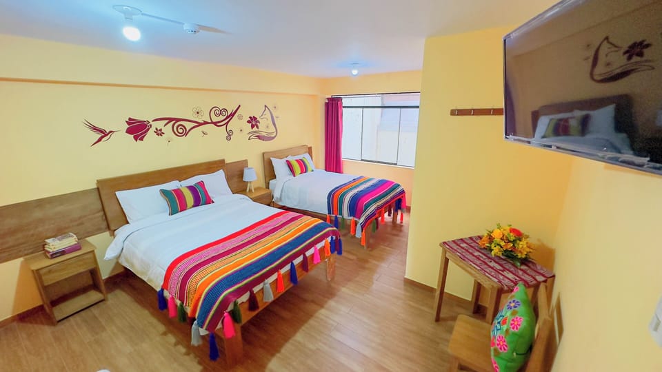 Doble Twin (Cama Matrimonial + 1 cama) | Iron/ironing board, free WiFi, bed sheets
