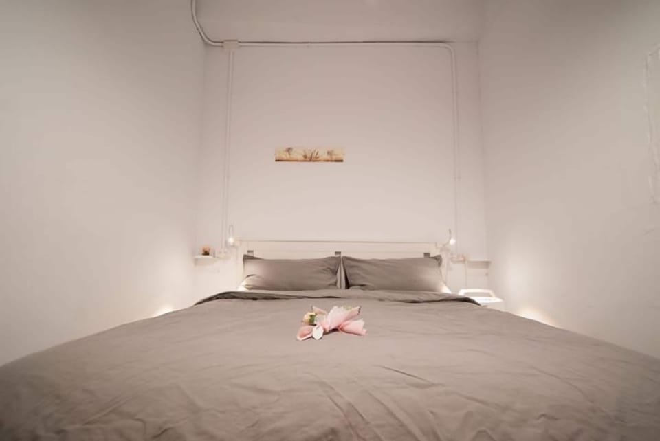 Standard Double Room, Private Bathroom | Blackout drapes, free WiFi, bed sheets