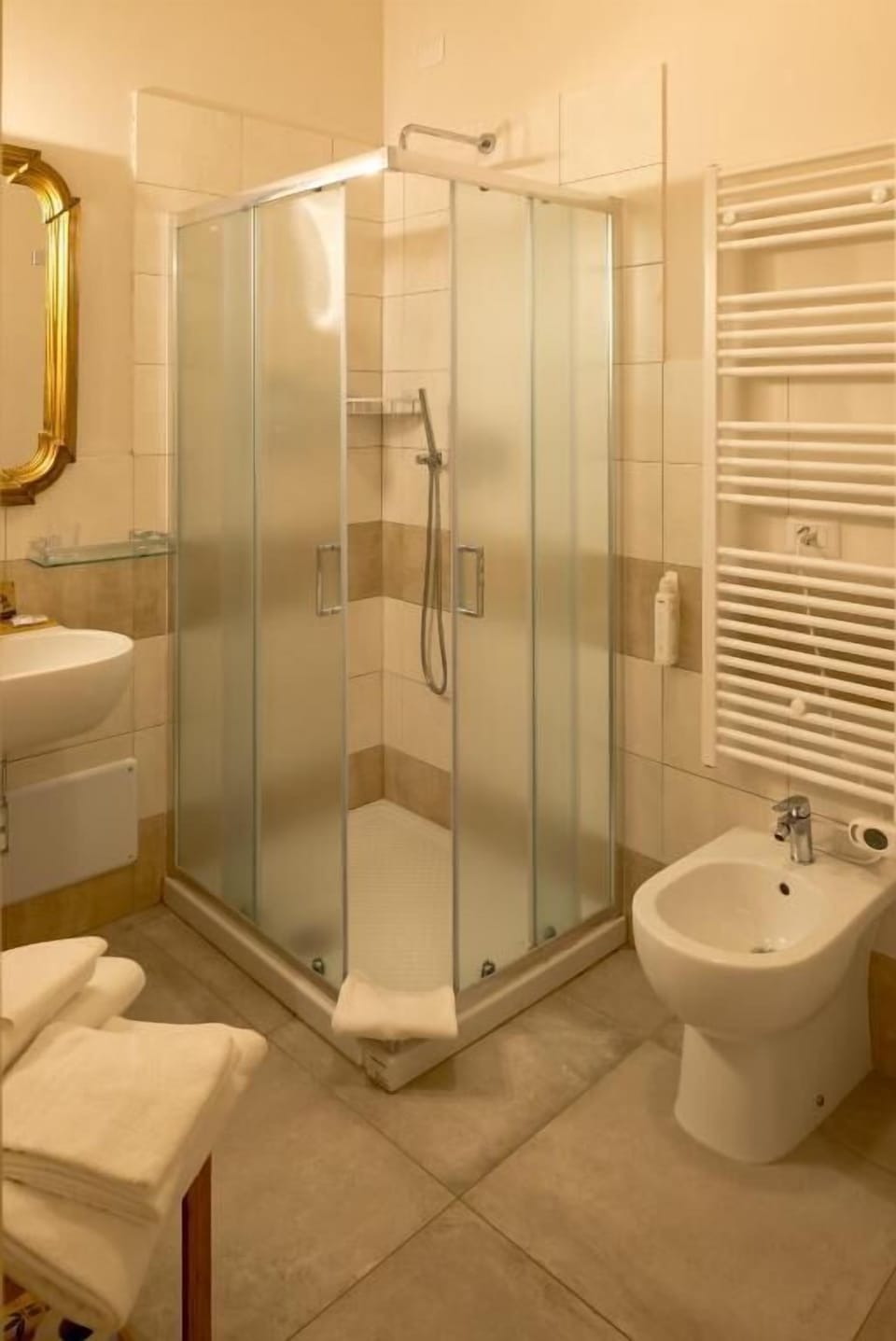 Deluxe Double Room, Balcony, Garden View | Bathroom | Bidet