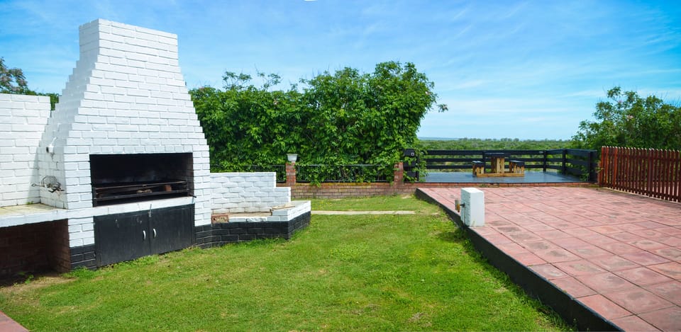 BBQ/picnic area