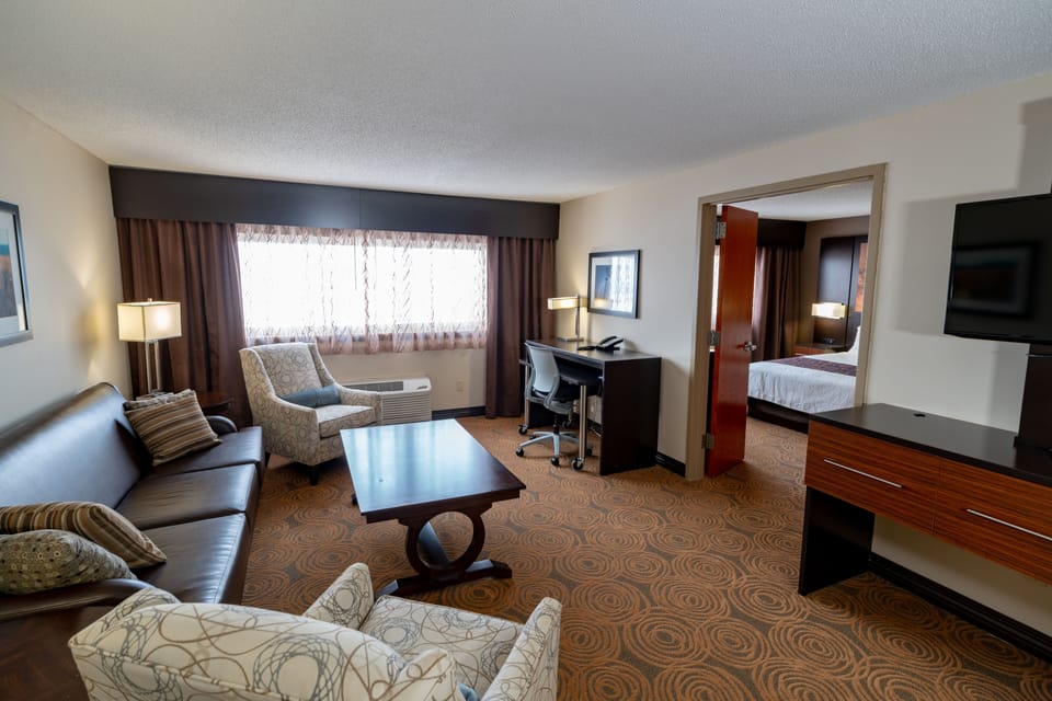 In-room safe, desk, laptop workspace, iron/ironing board
