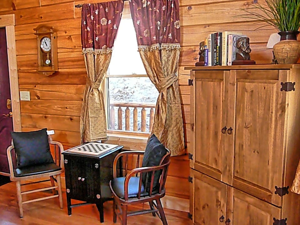 Sitting Area - Sitting area