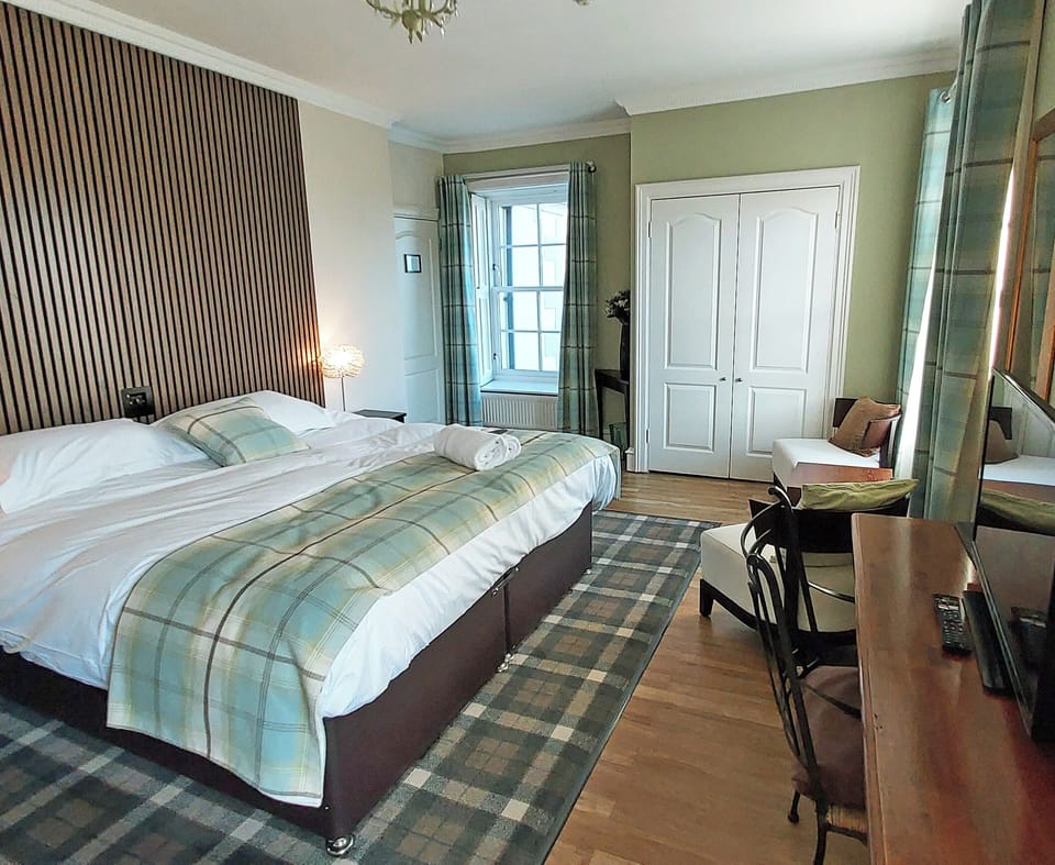 Double or Twin Room (Room 6) | WiFi (free), bed sheets
