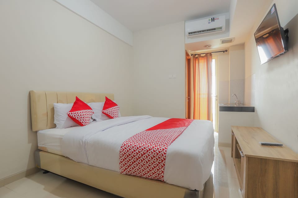 Standard Double Room | Free WiFi, bed sheets