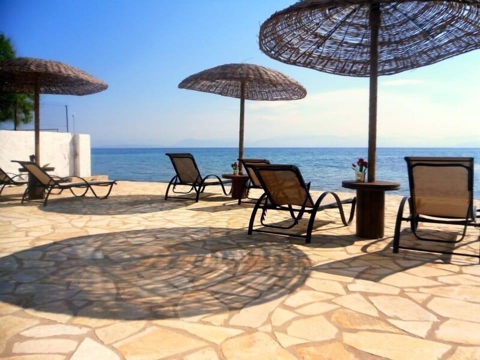 Galini beach studios Bed and Breakfast in Peloponnese, Western Greece and the Ionian