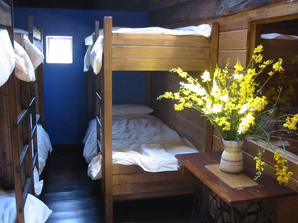 1 bed in a Mixed Dormitory Room | Free WiFi, bed sheets