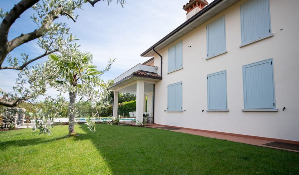 Villa, Multiple Beds | 7 bedrooms, desk, iron/ironing board, cribs/infant beds