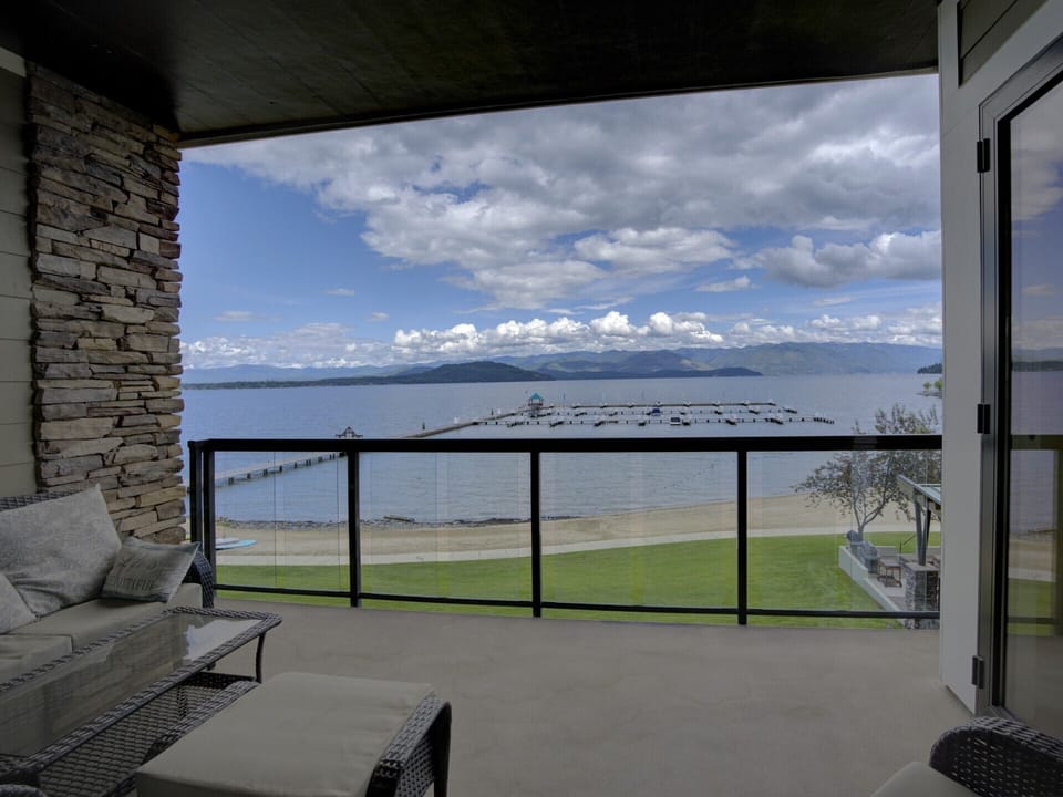 Condo 232 - Private Balcony Views