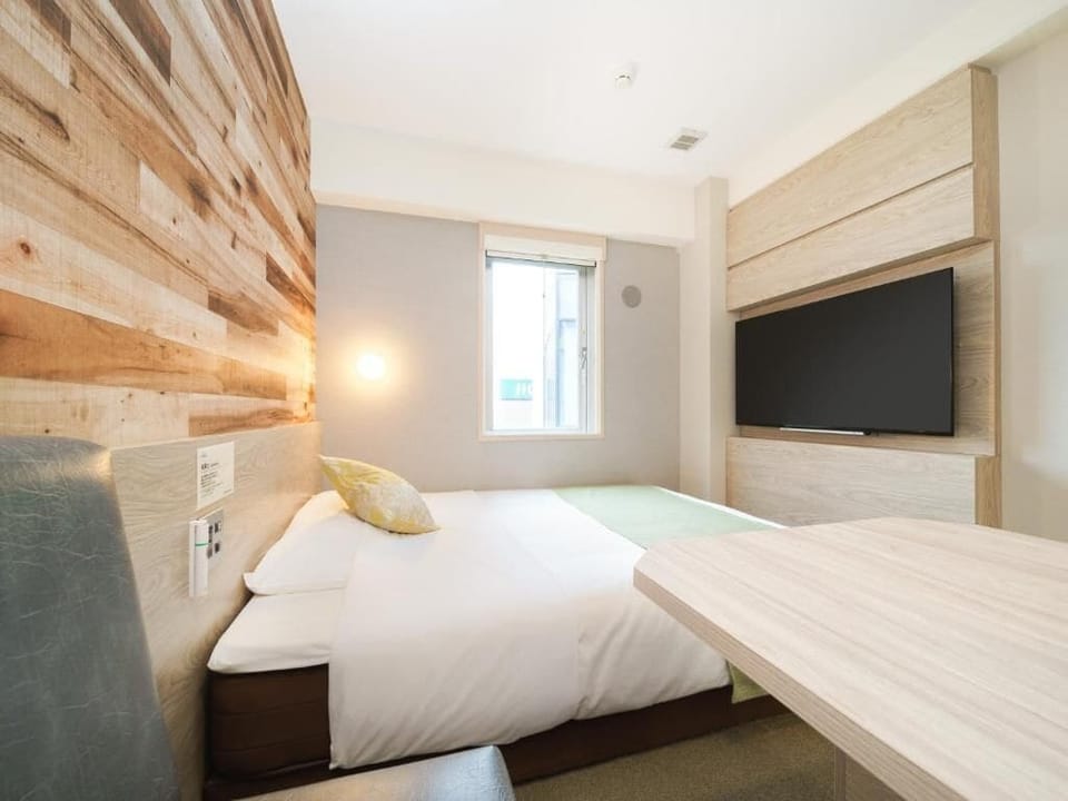 Extra Room, Non Smoking | Desk, iron/ironing board, free WiFi