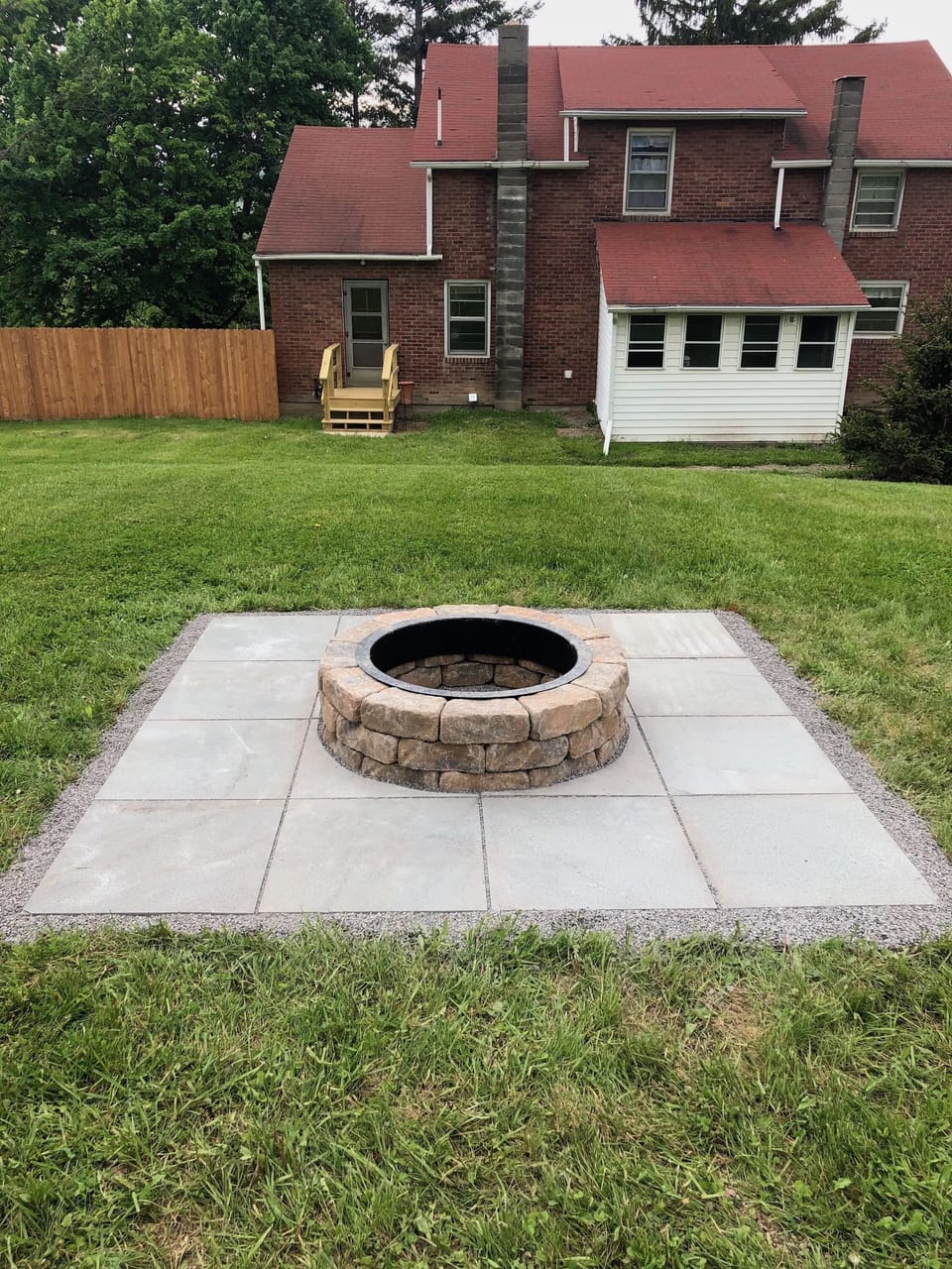 Outdoor Fire Pit 