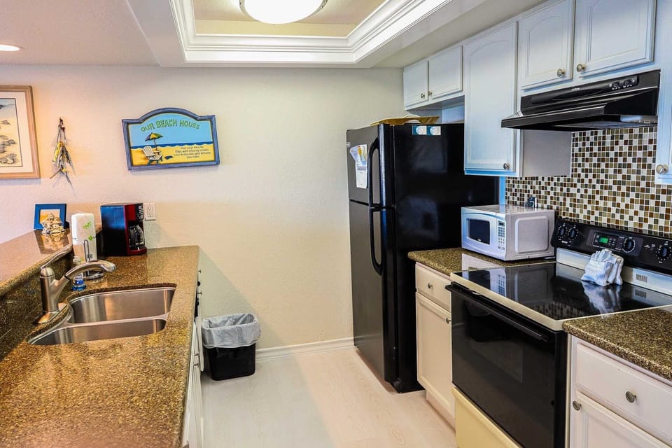 Indoors, Kitchen, Appliance, Refrigerator, Microwave