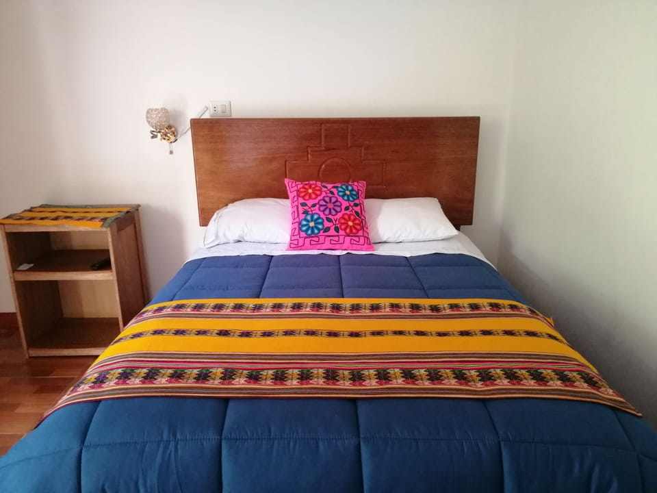 Desk, blackout drapes, WiFi (free), bed sheets