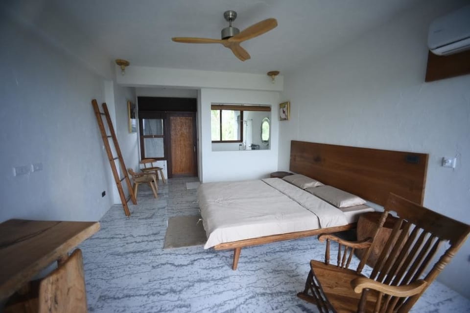 Double Room | Desk, soundproofing, free WiFi, bed sheets
