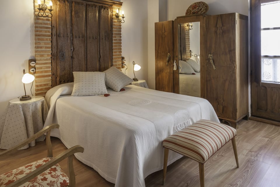Double or Twin Room | 1 bedroom, free cribs/infant beds, rollaway beds, free WiFi