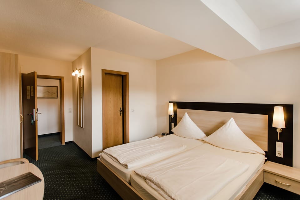 Comfort Double Room, River View | 1 bedroom, hypo-allergenic bedding available, desk, laptop workspace