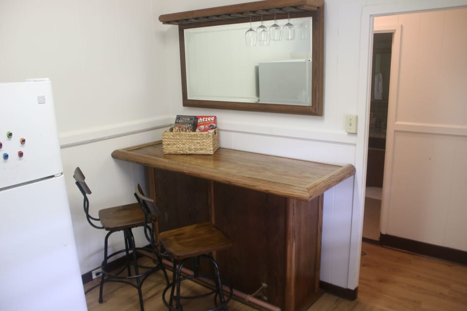 kitchen bar