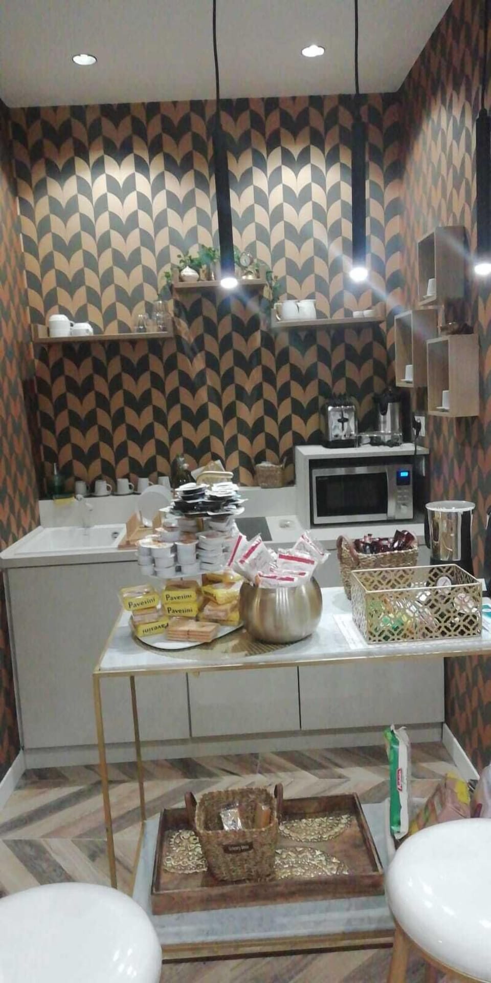 Breakfast area