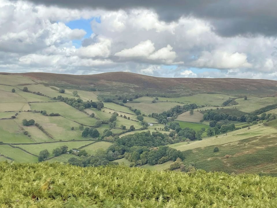 Surrounding area | Bridge End Cottage, Rhulen, near Builth Wells