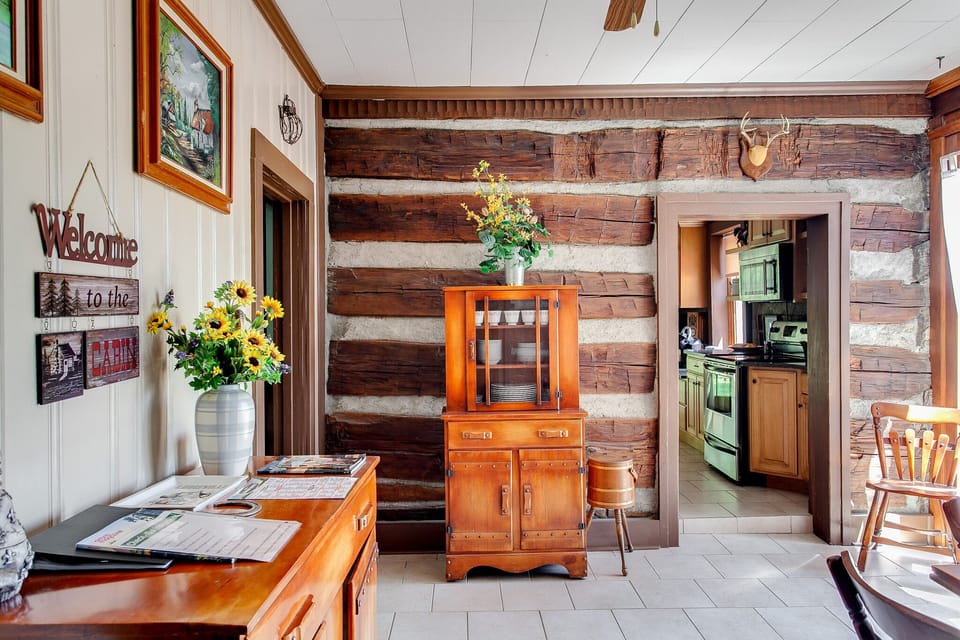 Room for everyone in the large dining area and over sized kitchen.
