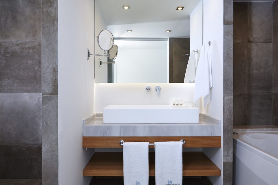 Lichnos Beach Hotel & Suites Hotel in Greece