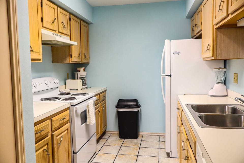 Indoors, Kitchen, Appliance, Refrigerator, Sink