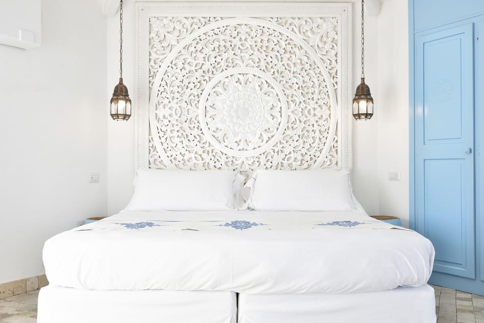 Classic Room, Sea View | Minibar, in-room safe, individually furnished, free WiFi