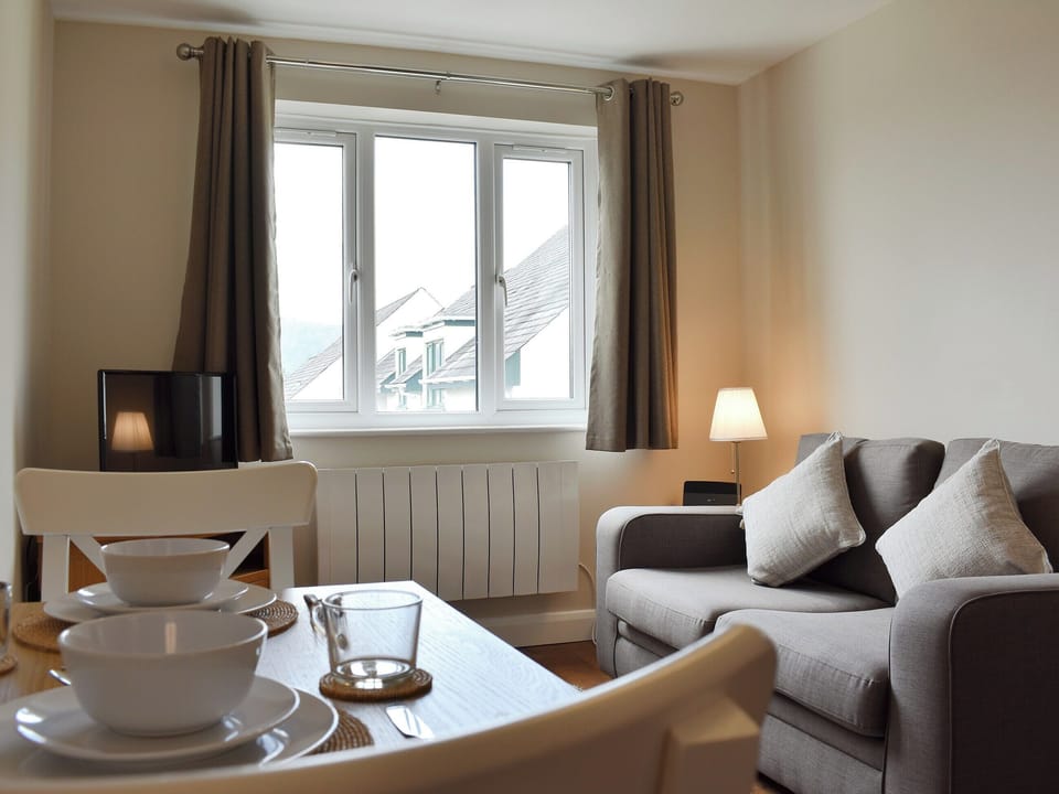 Light and airy living/ dining room | The Hollies, Bowness-on-Windermere