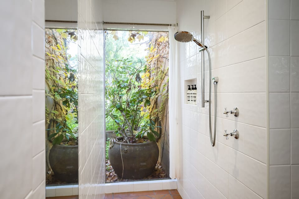 Garden Pavilion | Bathroom | Shower, rainfall showerhead, free toiletries, hair dryer