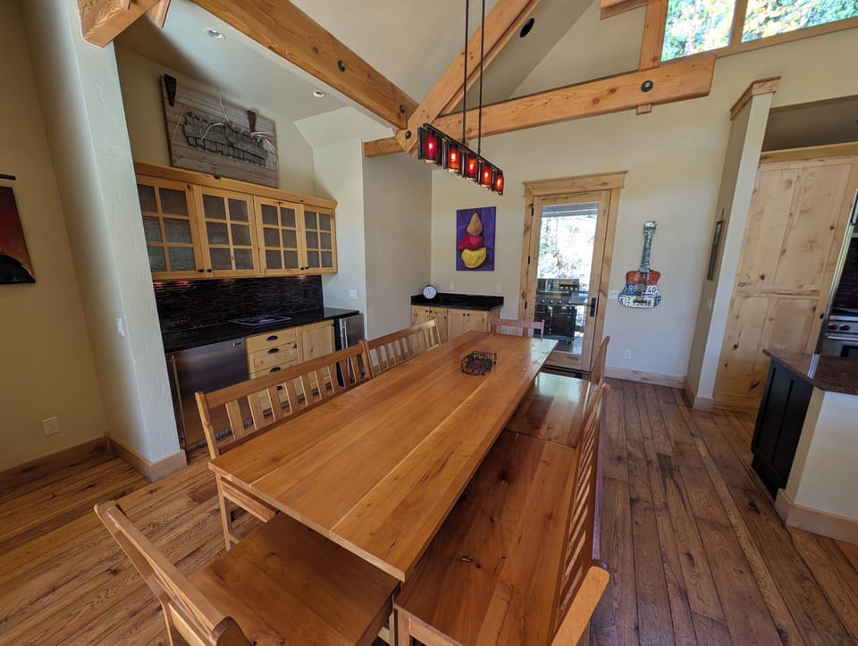 Mini-bar area near dining table