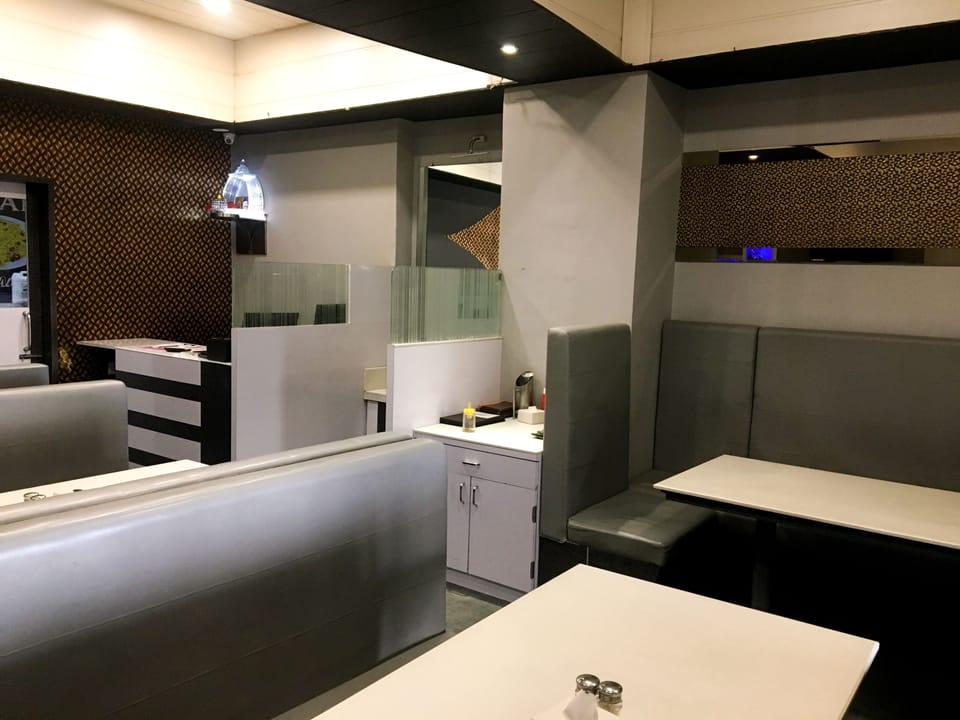BKC Backpackers - Trade Centre Hostel in Mumbai