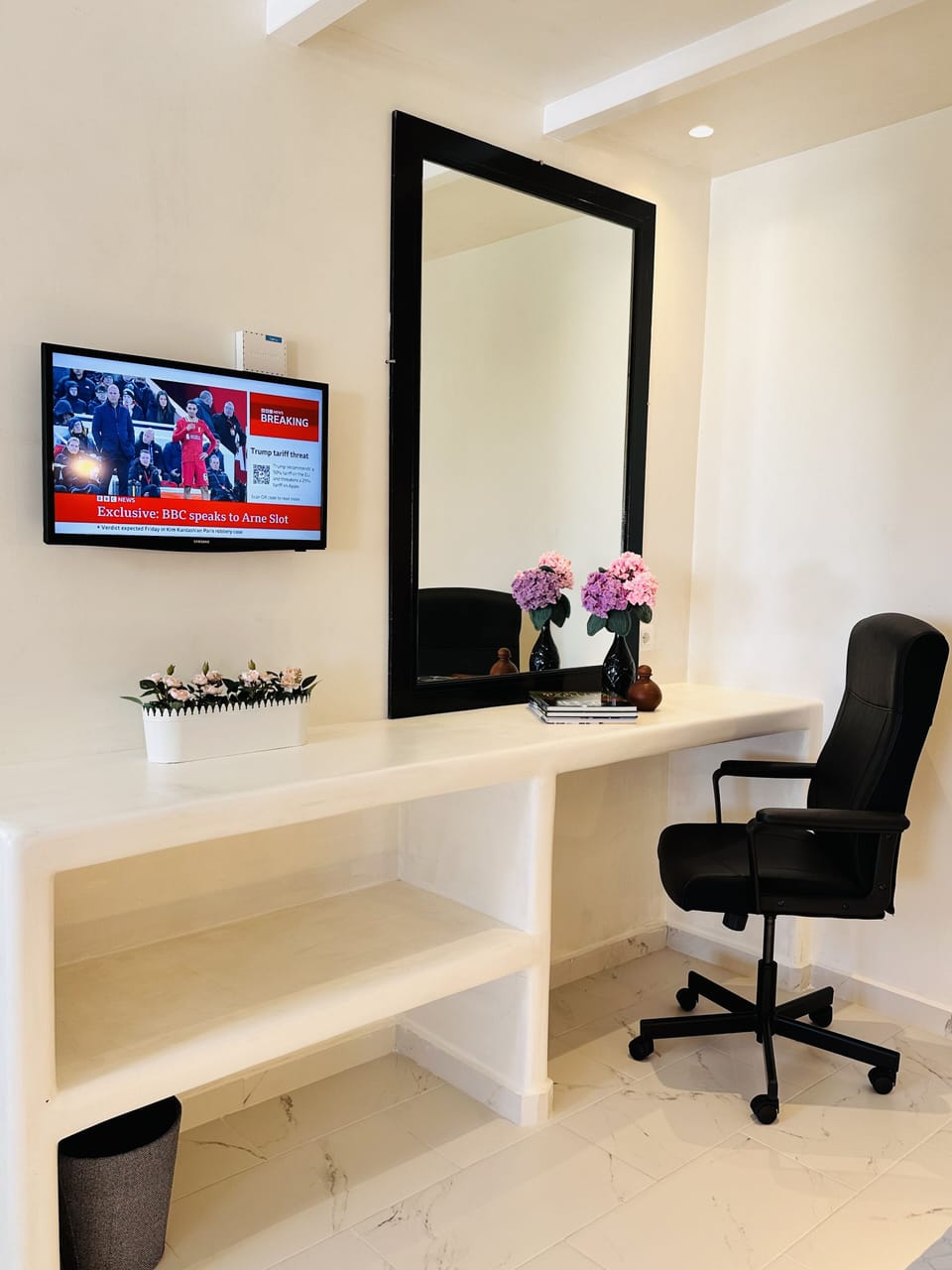 Design House, Patio, Pool View | 1 bedroom, minibar, in-room safe, individually decorated