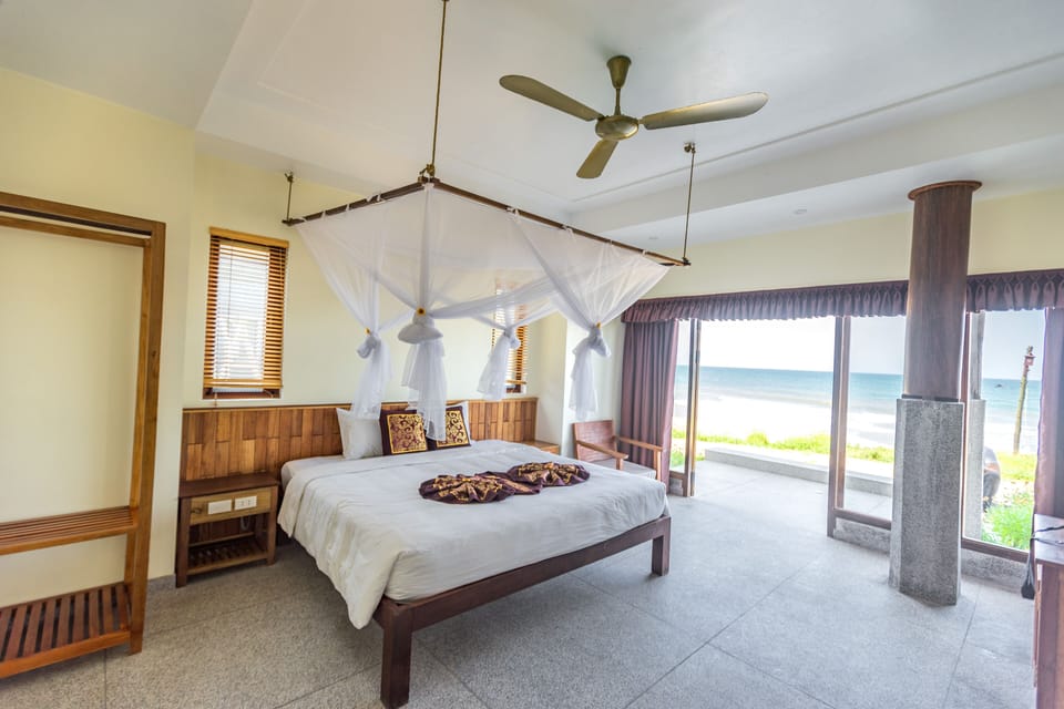 Deluxe Double Room, Ocean View | Beach/ocean view
