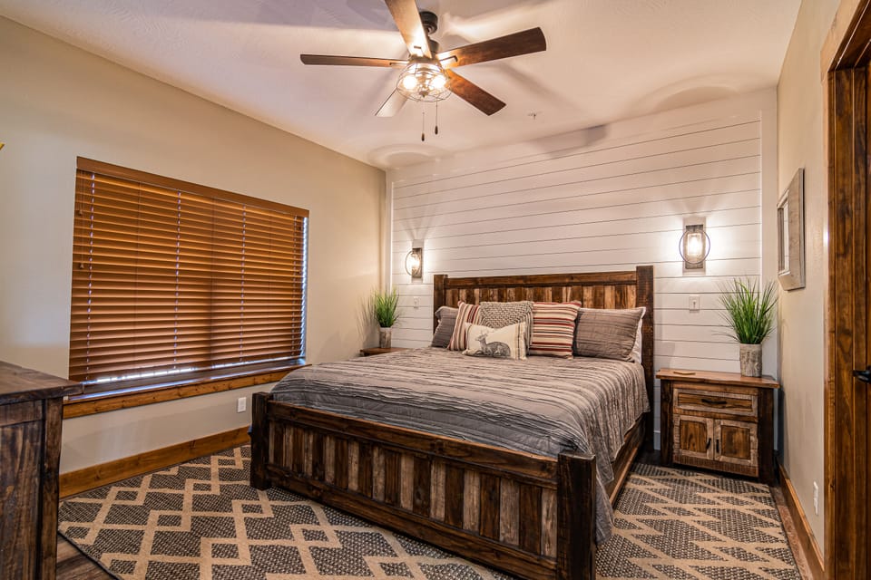 King size bed with bathroom