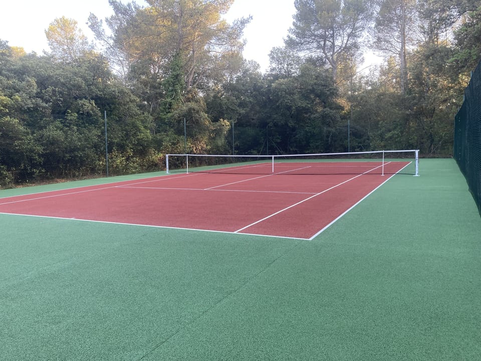 Sport court