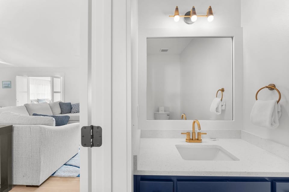Living Area Half Bath