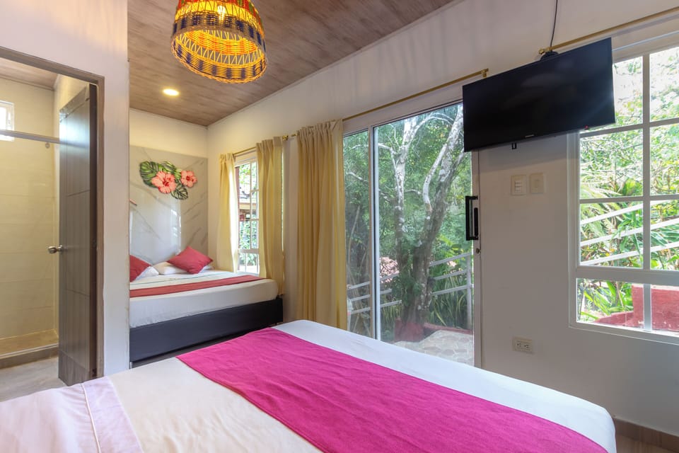 Deluxe Cabin | Premium bedding, blackout drapes, soundproofing, WiFi (free)