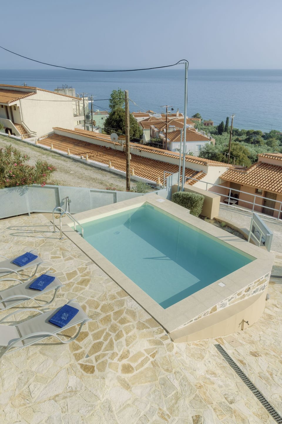 Private pool
