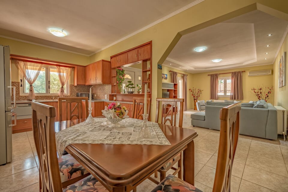 Family Villa, Pool View | Shared kitchen | Full-size fridge, microwave, oven, stovetop