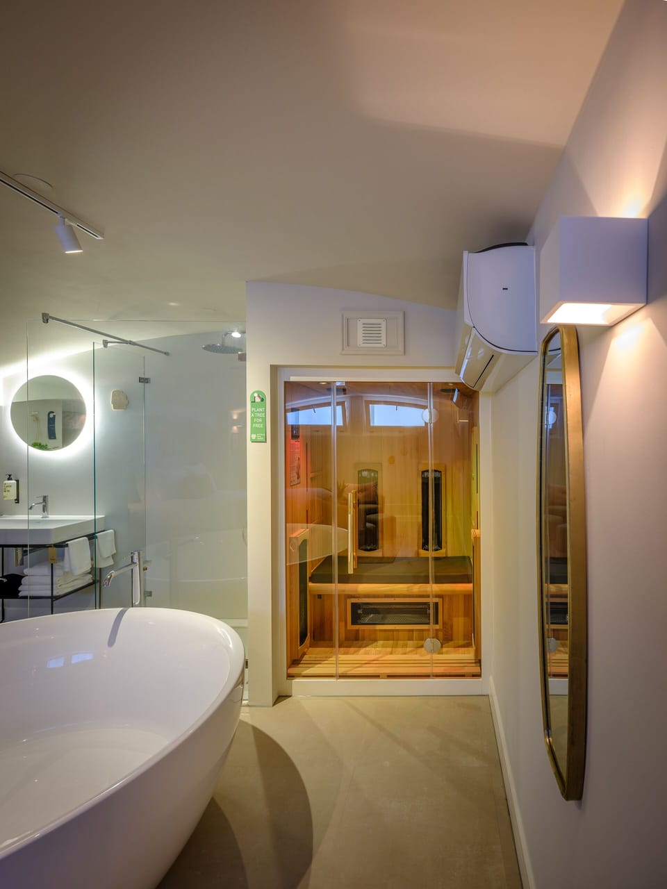 Souterrain Studio | Bathroom | Designer toiletries, hair dryer, towels, soap