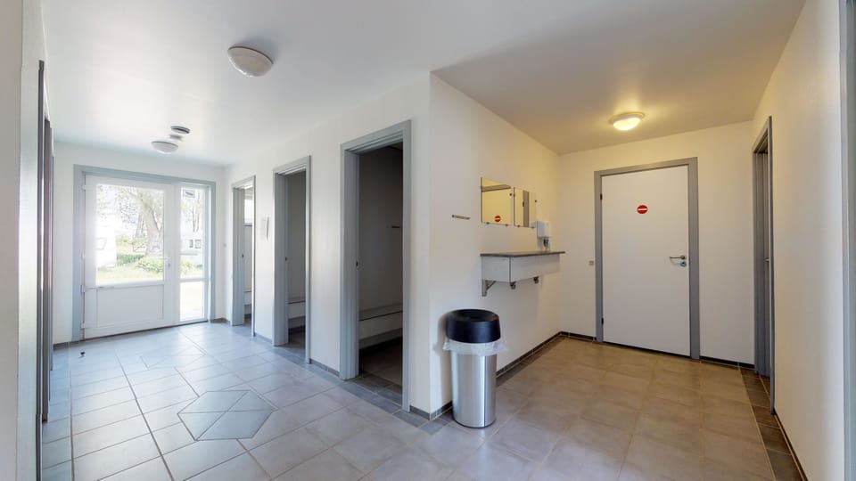 Cabin, Shared Bathroom | Shared bathroom