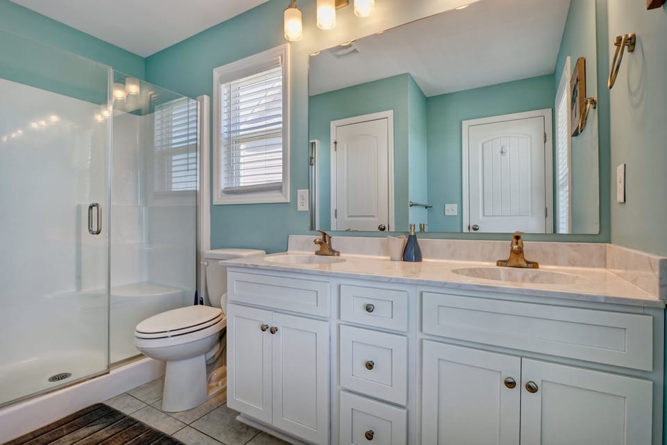 Master suite # 1- Bathroom 
