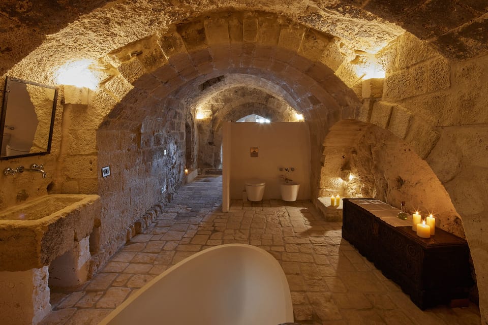 Suite Palazzo | Bathroom | Free toiletries, hair dryer, bathrobes, slippers