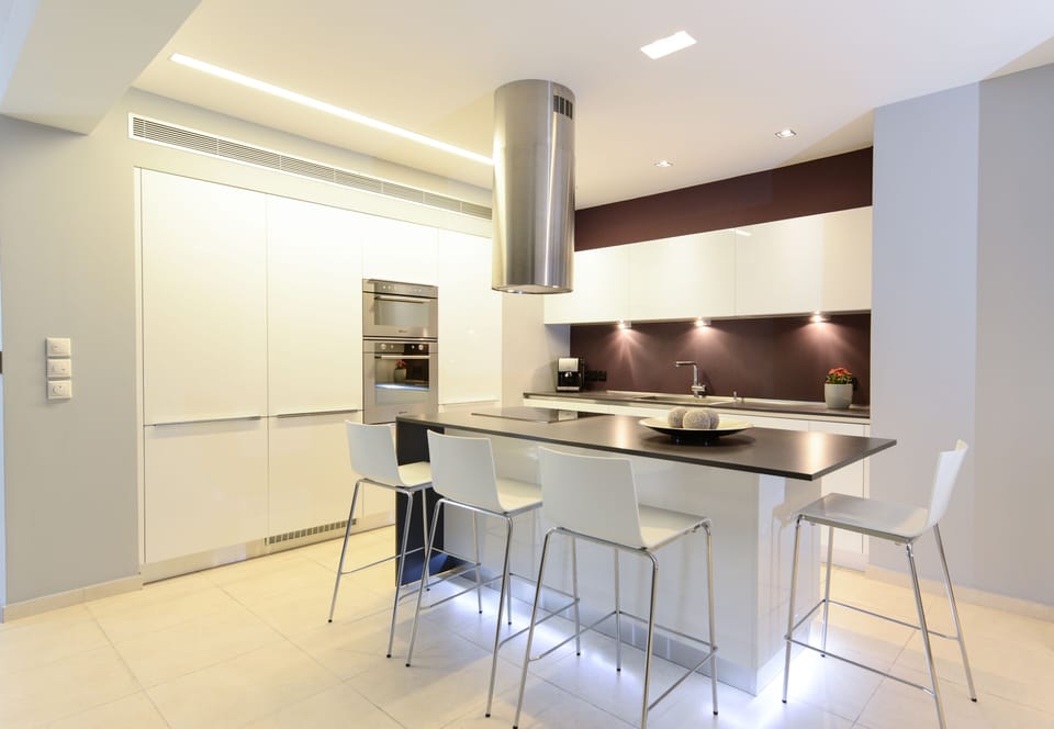 Fully equipped kitchen. All necessary appliances and kitchenware provided