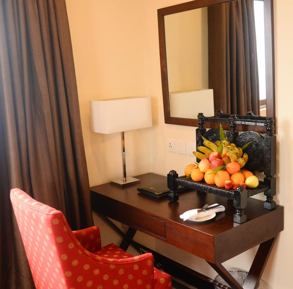 In-room safe, desk, blackout drapes, soundproofing