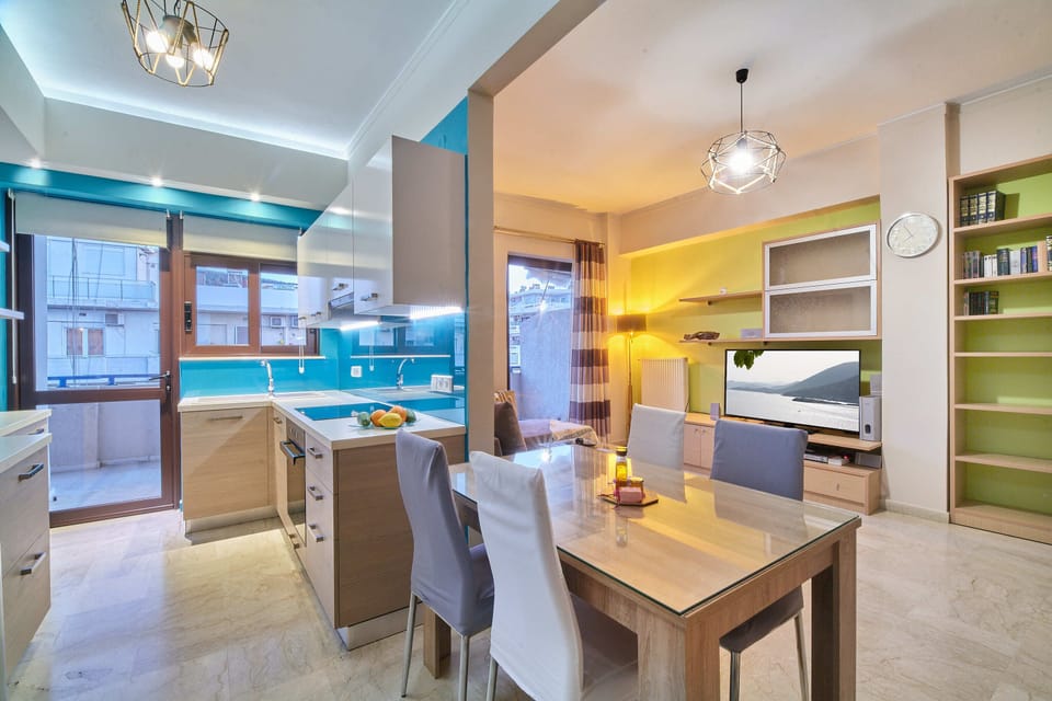 Living Room - Kitchen