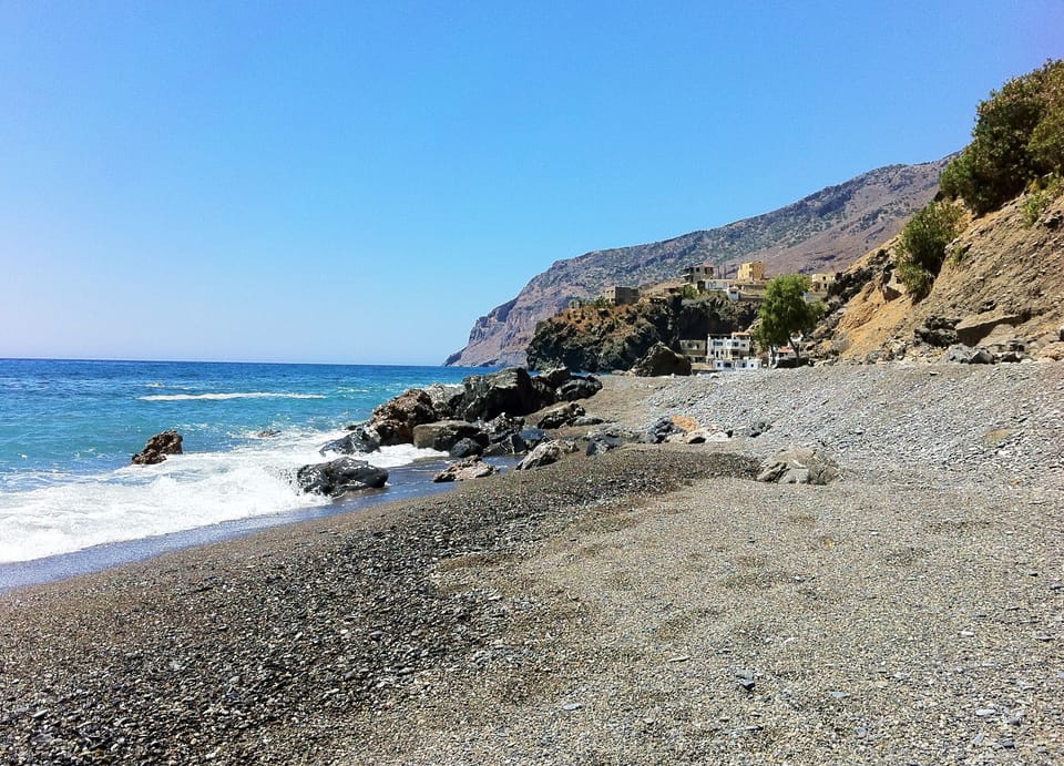 Secluded beach 10' by foot away east